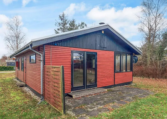 Holiday home 4 Person In Hals